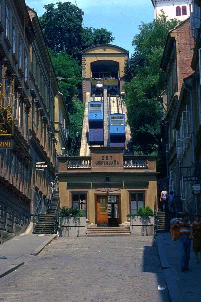 Uspinjača, Tomićeva ulica 1987. godine